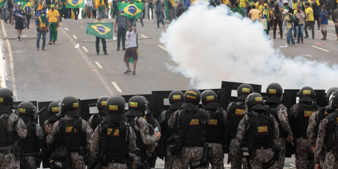 STF torna réu acusado de convocar pessoas para atos de 8/1